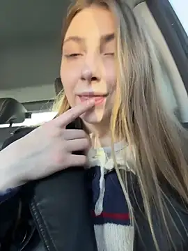 Sunny   Bunny online show from March 6, 12:11 pm