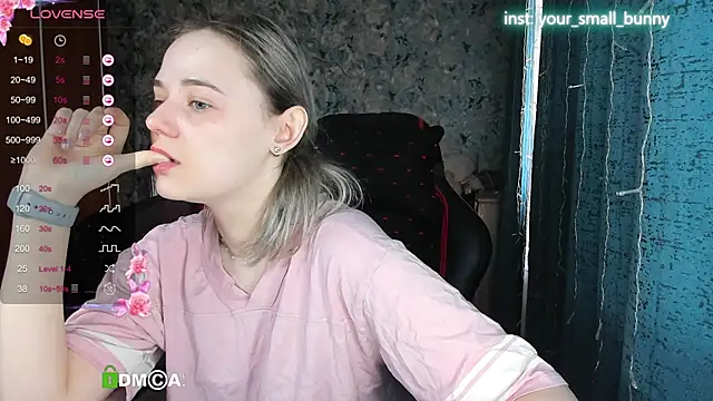 Your small bunny online show from September 12, 3:07 am