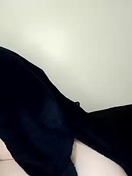 sexy-mariya online show from February 18, 11:15 pm