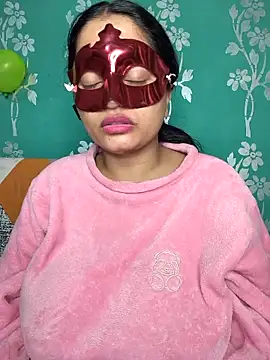 big tits-queen online show from February 2, 8:41 pm