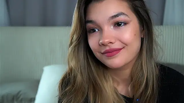 VeronaAppleberry online show from September 21, 11:42 am