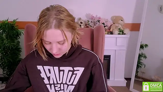 MirraBellanta online show from February 21, 11:49 pm