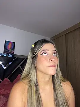 Issabela G1 online show from September 15, 8:49 pm