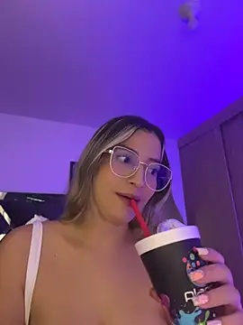 Issabela G1 online show from July 20, 3:42 am