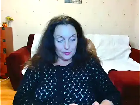 Alice3694 online show from October 24, 12:34 pm