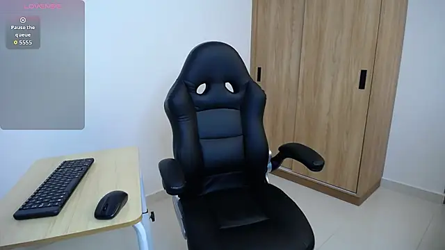 karoll marquez online show from March 21, 12:04 am