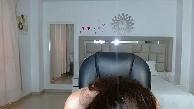 zoecruzz online show from October 7, 3:16 pm