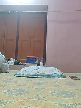 IndianRima online show from December 3, 5:21 am