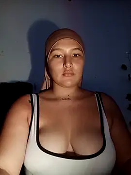 Celeste camila18 online show from November 5, 10:26 pm