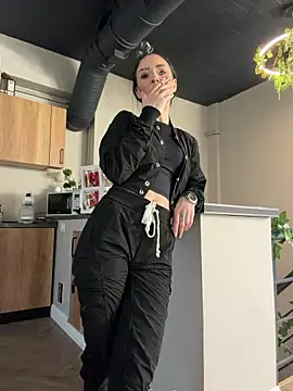 FeetVibe online show from February 17, 6:35 am