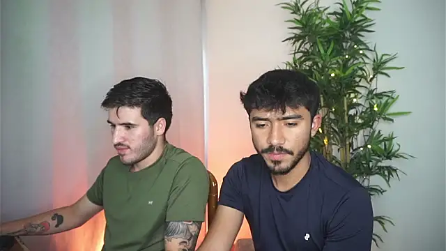 dam0n fr0st online show from October 8, 8:13 pm