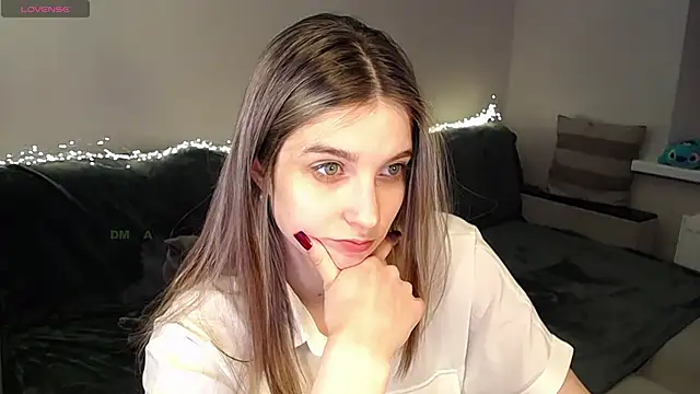 Abigail Wills online show from March 21, 4:45 pm