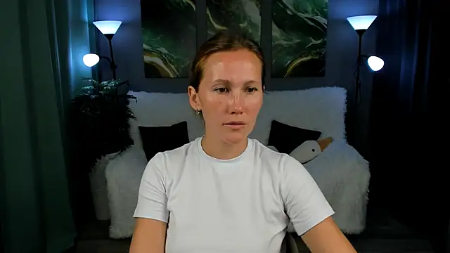 MichelleOrtis online show from September 17, 12:47 pm