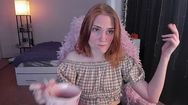 ReddHotPipper online show from March 23, 3:45 am