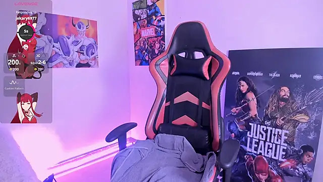 keendaall online show from April 12, 2:58 am