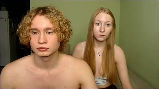 AliceStoneJhonyStone online show from November 19, 9:09 am