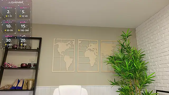 LadyLeea online show from January 19, 5:47 am