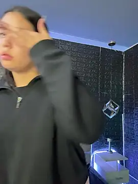 Paloma  LS online show from January 10, 7:18 pm