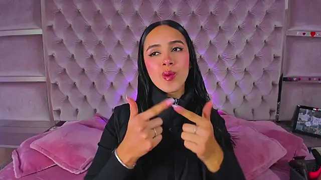 Harii 02 online show from November 3, 7:51 pm