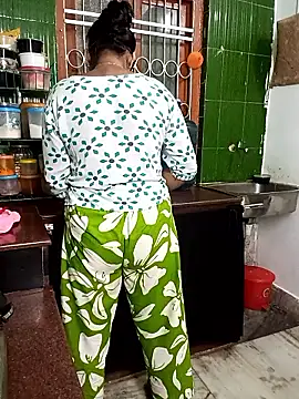 EeshaBhabi online show from April 8, 1:57 pm