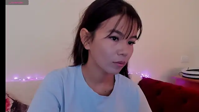 moonlight8  online show from September 21, 7:29 am