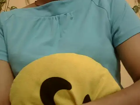 Nehasingh2024 online show from April 28, 11:03 am