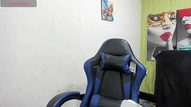 zoe connor19 online show from March 2, 8:59 pm