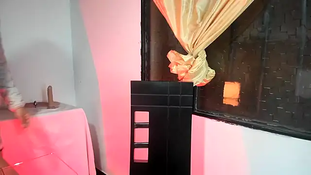 Little aphrodite online show from April 8, 1:52 am