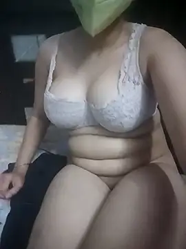 jasleen online show from April 18, 5:26 pm