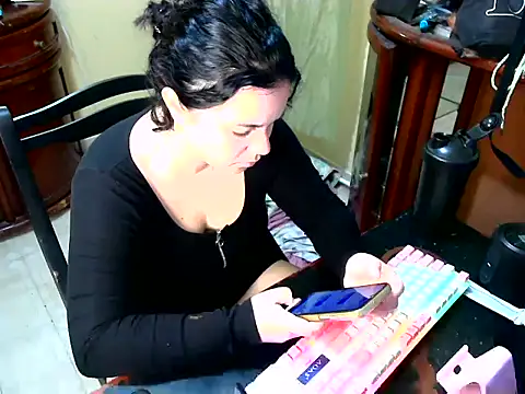 Victorialatina online show from October 21, 12:36 am