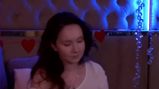 IreneRaye online show from February 20, 8:31 pm