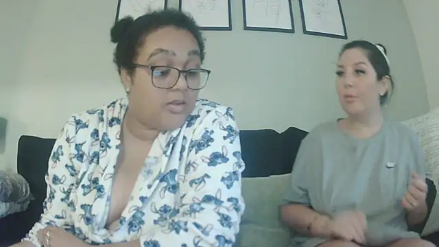 vanilla chocolate23 online show from November 15, 11:33 am