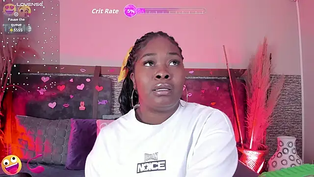 zoe 23  online show from September 16, 10:45 am