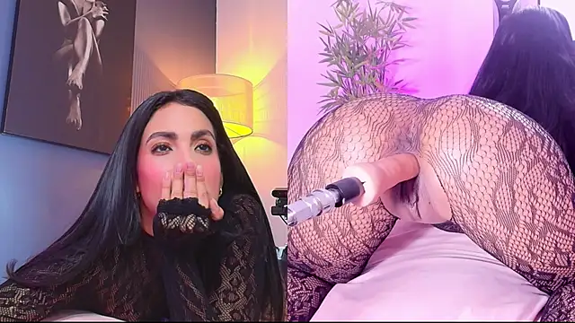 Kinky Mindy  online show from November 17, 8:09 pm