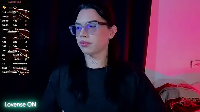 Samantha Rusell online show from July 22, 10:00 pm