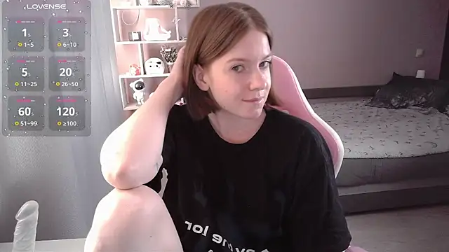 CassieJuice69 online show from September 25, 12:26 pm