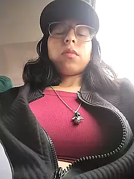 MirandaSingle online show from February 20, 2:51 pm