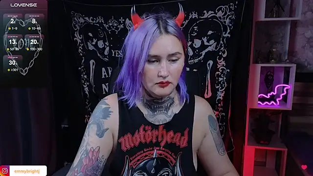 Emmybrightj  online show from September 10, 5:35 pm