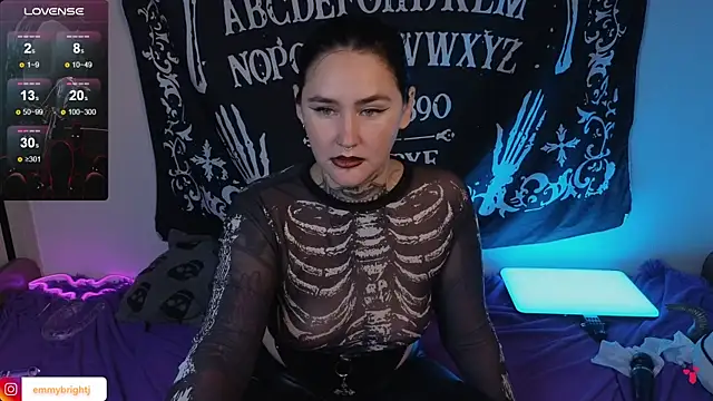 Emmybrightj  online show from October 2, 3:00 am