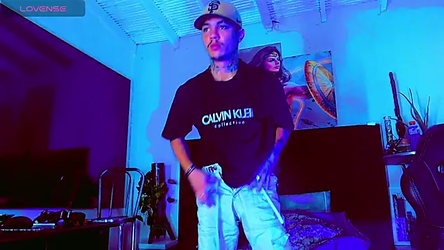 HannibalLester online show from January 16, 4:30 am