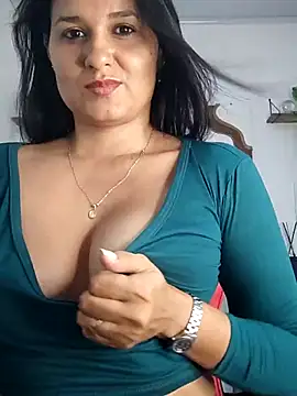 elena jonees online show from October 17, 8:34 pm