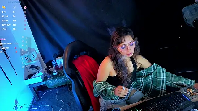 katianzayn online show from February 3, 2:53 am