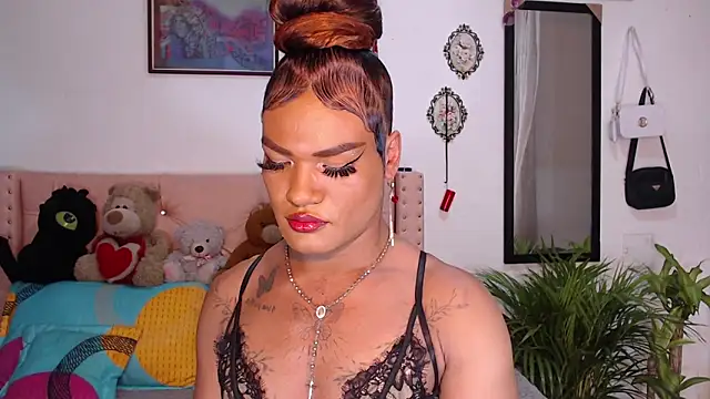 DIRTY DOLL BIGCOCK online show from June 11, 4:15 pm