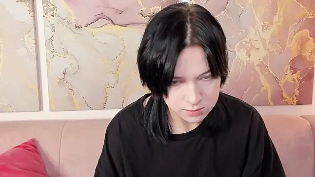 fiamoory online show from September 26, 7:50 am