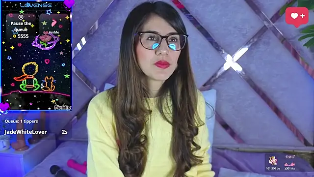  jade white  online show from March 24, 2:11 pm