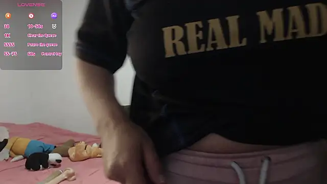 carolina linarez69 online show from March 11, 2:27 am