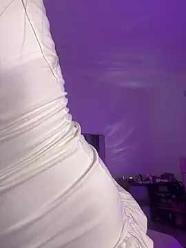 AuroraFiore online show from February 23, 12:00 am