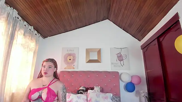 CelessteRedds online show from September 26, 2:04 pm