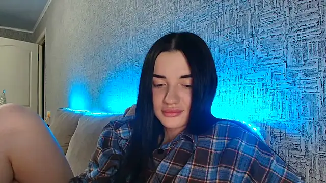 Liana diva online show from December 4, 8:42 pm