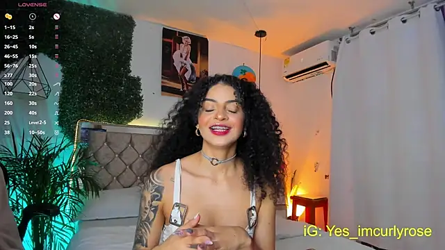 CurlyRose   online show from September 15, 10:50 pm